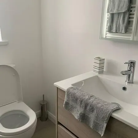 Modern Apartment With Sea Views Portrush Extérieur photo